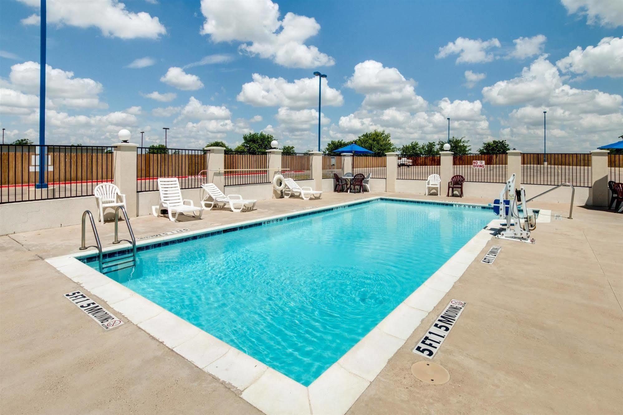 Motel 6-Cleburne, Tx Exterior photo