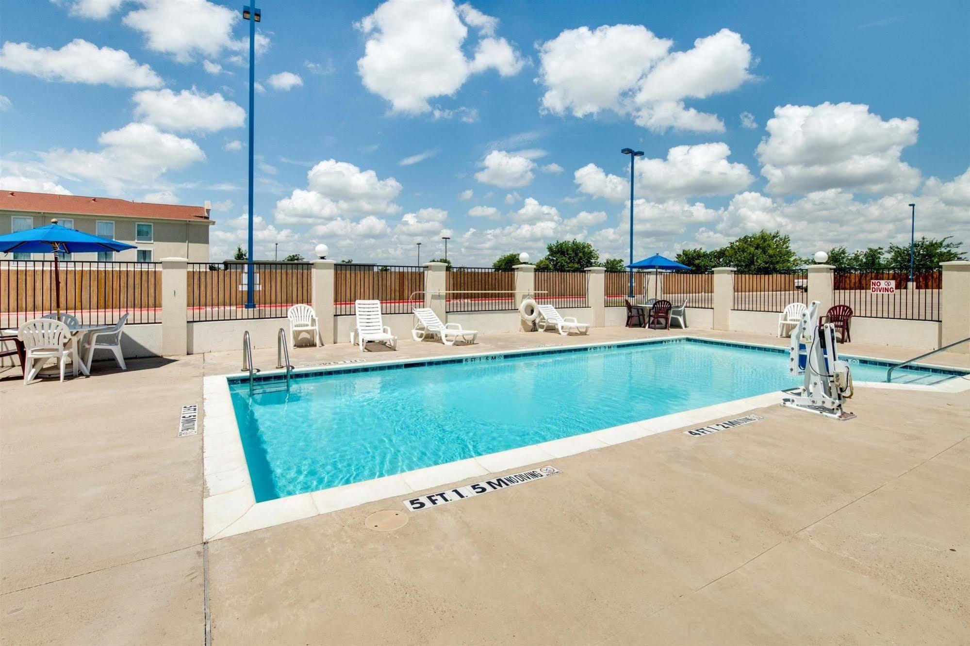 Motel 6-Cleburne, Tx Exterior photo