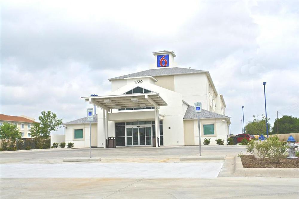 Motel 6-Cleburne, Tx Exterior photo